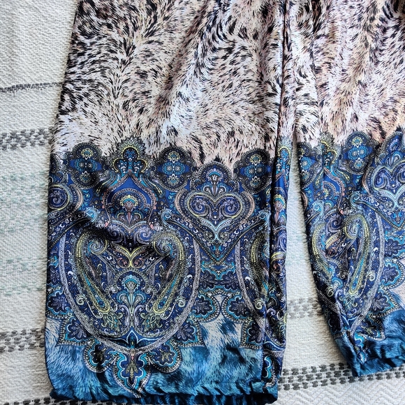 LUV SHARI|| ANIMAL PRINT AND PAISLEY PRINT JUMP SUIT SIZE one size - Picture 8 of 8